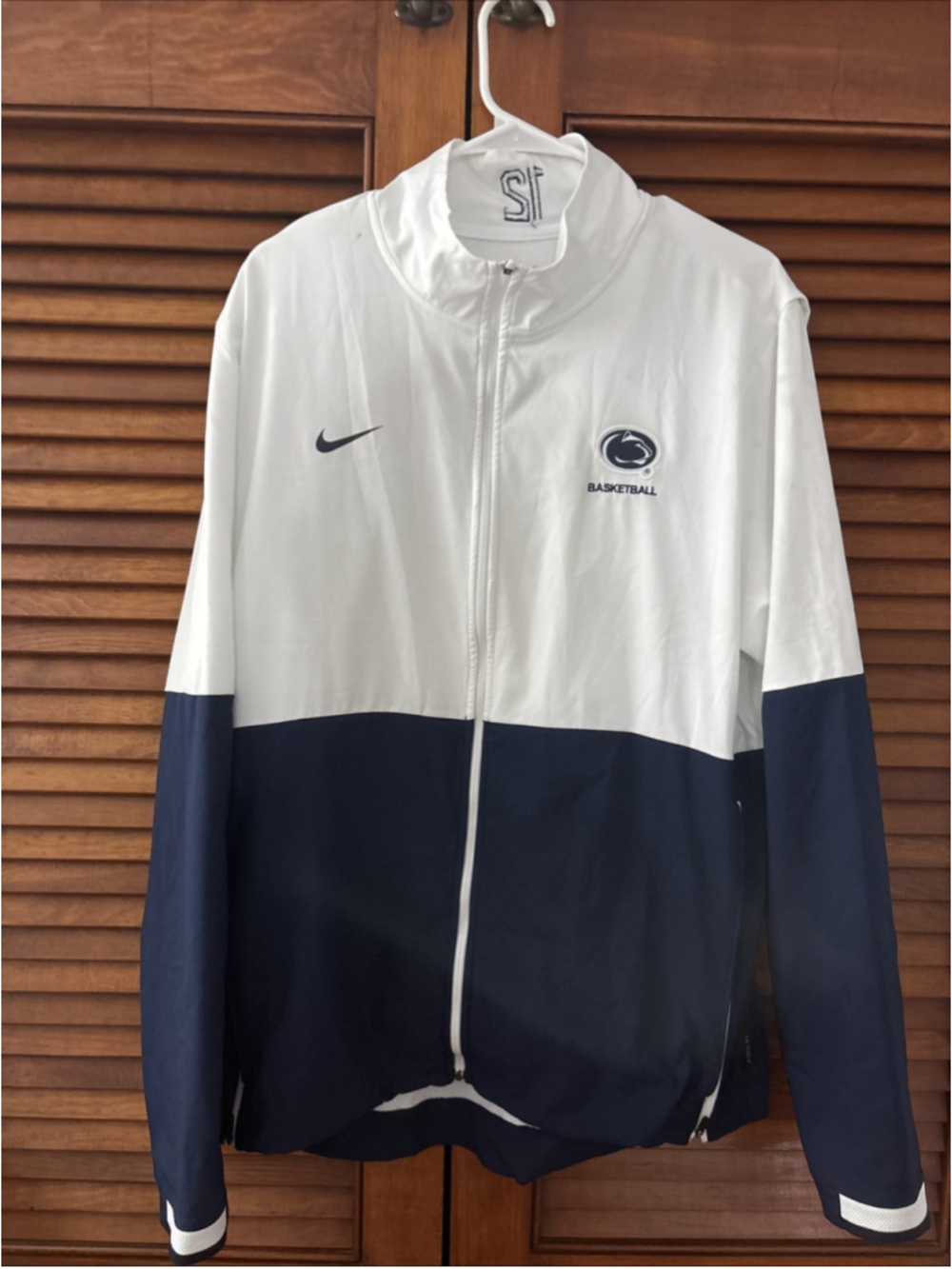 Penn State Basketball Nike Full Zip Windbreaker Track Jacket Adult Large
